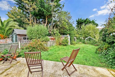 4 bedroom semi-detached house for sale - The Avenue, Totland Bay, Isle of Wight