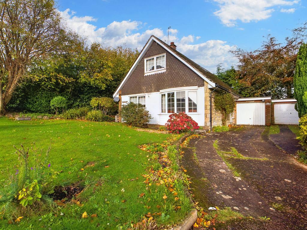 Meadowbank, Penperlleni NP4 4 bed detached house for sale £350,000