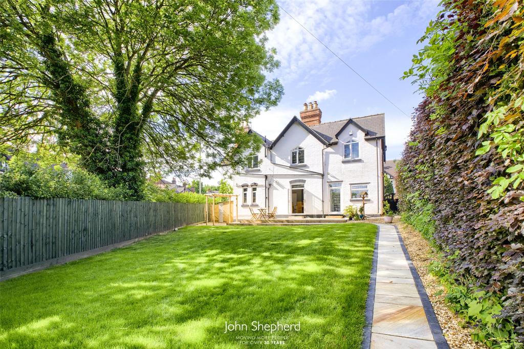 Crescent Road, Stafford, Staffordshire, ST17 4 bed detached house for