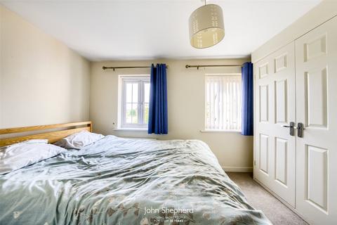 1 bedroom flat for sale, Earlswood Way, Cannock, Staffordshire, WS11