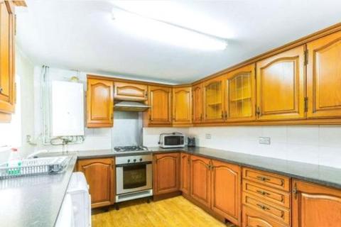 Kensington Avenue, Manchester, Greater Manchester, M14