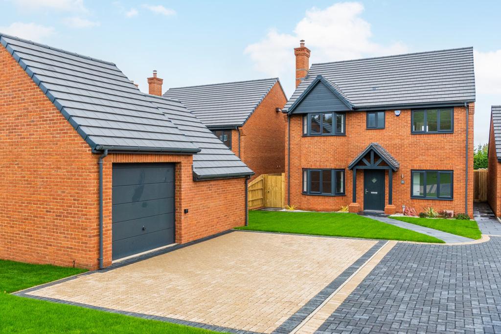 North End Road, Quainton, Aylesbury, HP22 4 bed detached house for sale