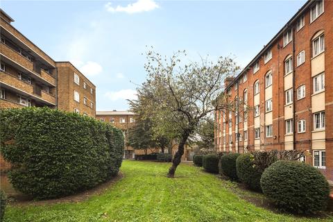 18 Solander Gardens, London, E1 0DN