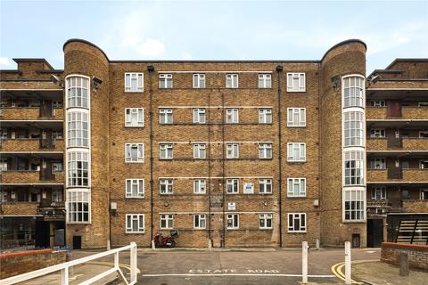 18 Solander Gardens, London, E1 0DN