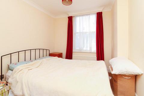 2 bedroom ground floor flat to rent, Orient Place, Canterbury