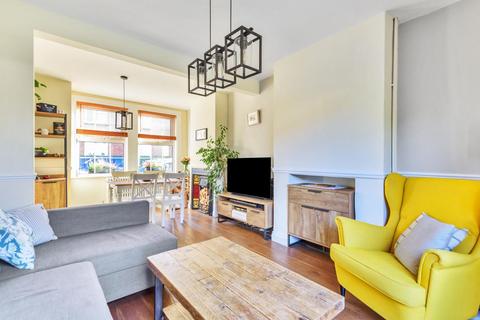 16 Hilldrop Road, Bromley, BR1 4DB