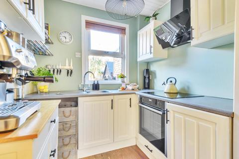 16 Hilldrop Road, Bromley, BR1 4DB