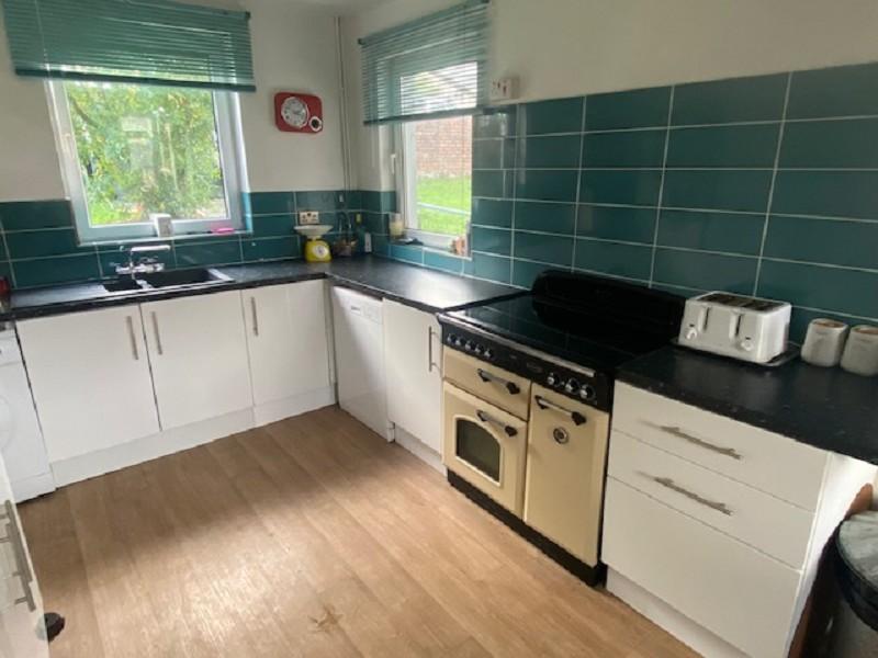 Tan Yr Allt, Abercrave, Swansea, City And County of Swansea. 4 bed semi