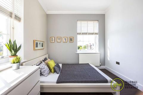 2 bedroom flat for sale, Honor Oak Rise, Honor Oak, London