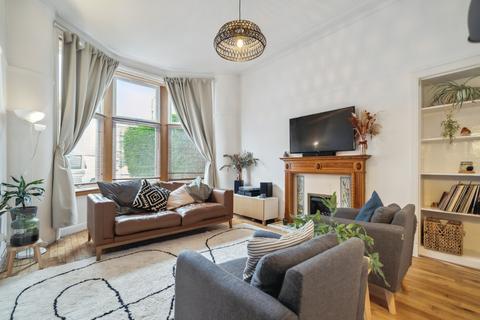 2 bedroom flat for sale - Woodford Street, Flat 0/1, Shawlands, Glasgow, G41 3HW