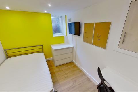 6 bedroom house to rent - Headingley Avenue, Headingley, Leeds