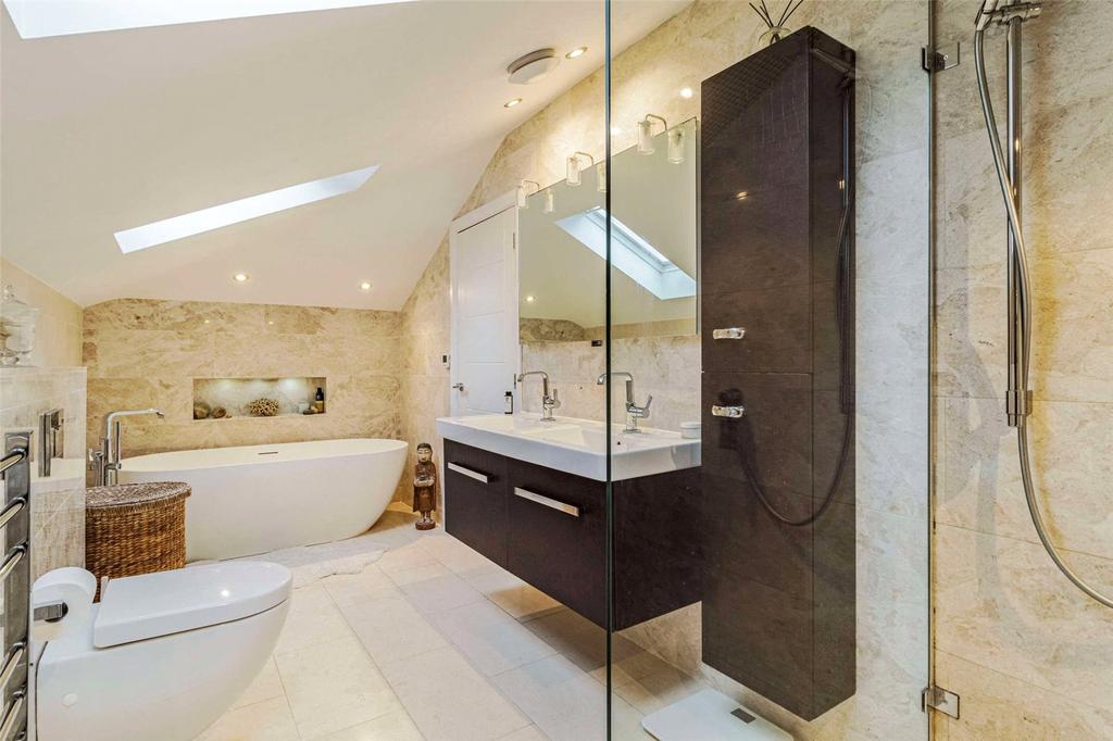 Ensuite