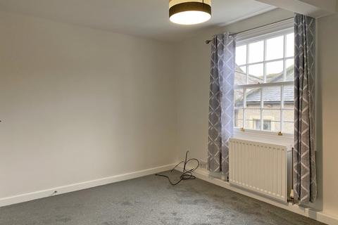 2 bedroom flat to rent, Flat 2 Market Street House, Otley, LS21 3AF