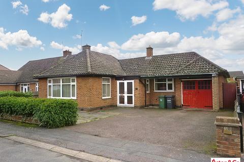 2 bedroom detached bungalow for sale - Fosse Way, Syston