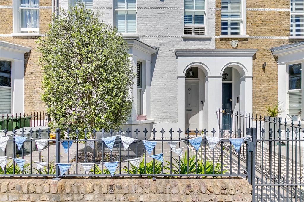 Eglantine Road