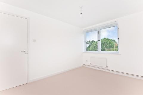 3 bedroom flat to rent - Ericcson Close, Wandsworth, SW18