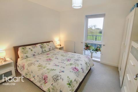 15 Myrtle Close, Harlow, CM17 0GA