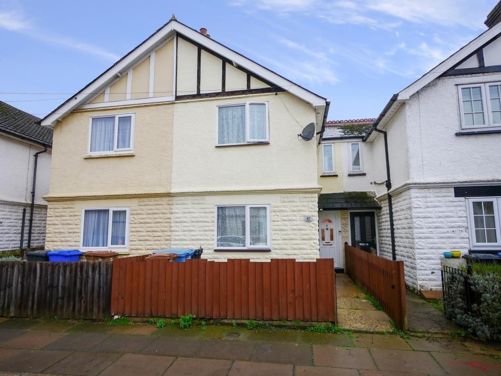 Leopold Road, Ipswich 3 bed terraced house £200,000