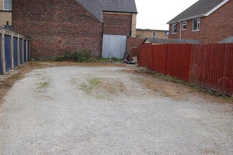 Property to rent, Garage 6, St John`s Street, Bridlington, East Yorkshire, YO16