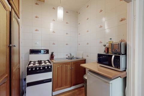 41d Compton Road, London, N1 2PB
