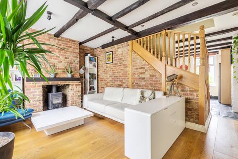 17 Rupert Road, Guildford, GU2 7NE