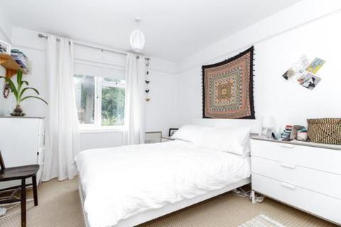 2 bedroom ground floor maisonette for sale - Olney Court, Marlborough Road