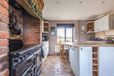 3 bedroom farm house for sale - Methwold