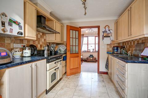 7 Poppy Close, Ditchingham, Bungay, NR35 2SG