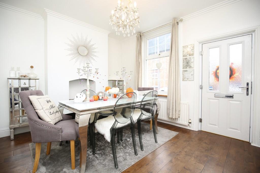 Arden Street, Atherstone 3 bed terraced house £200,000