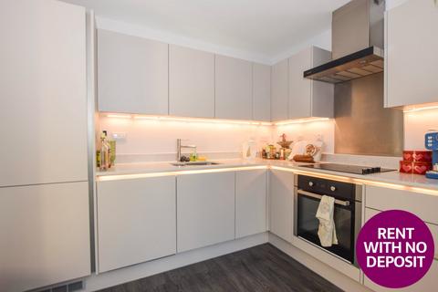 2 bedroom flat to rent, Hallmark Tower, 6 Cheetham Hill Road, Green Quarter, Manchester, M4