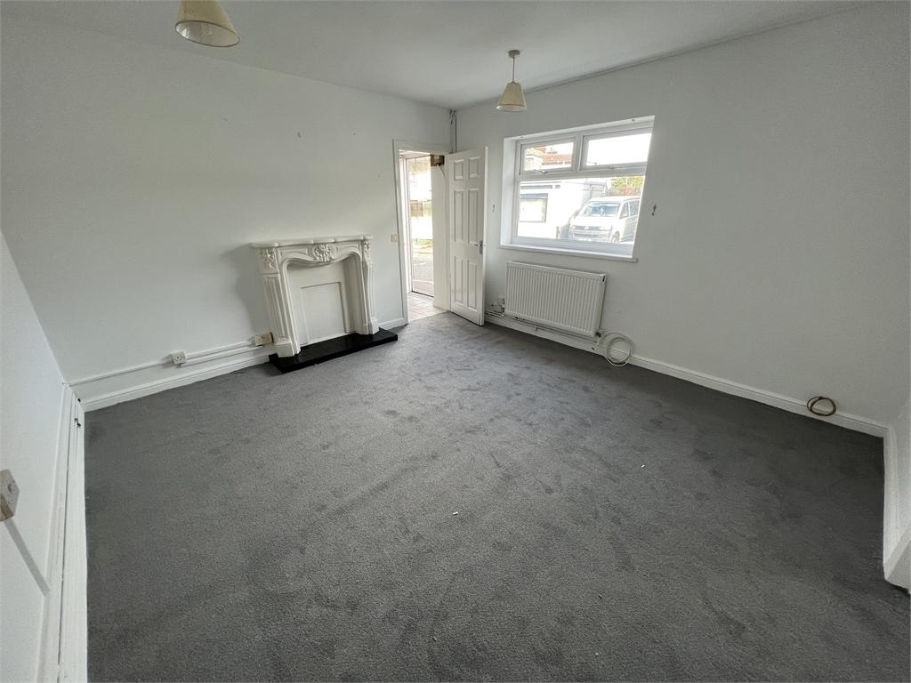 Vincent Street, Sandfields, Swansea... 1 bed apartment £72,950