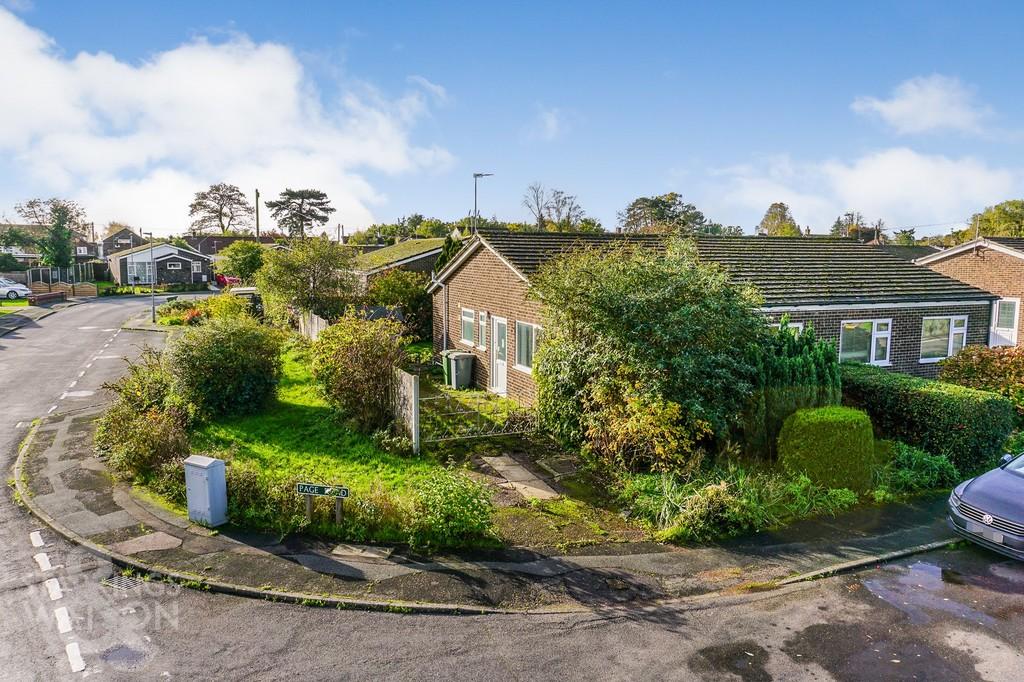 Page Road, Brundall, Norwich 2 bed semidetached bungalow for sale £