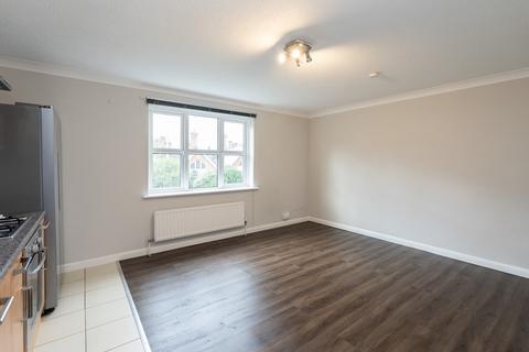 2 bedroom flat for sale, Junction Road, Dorking