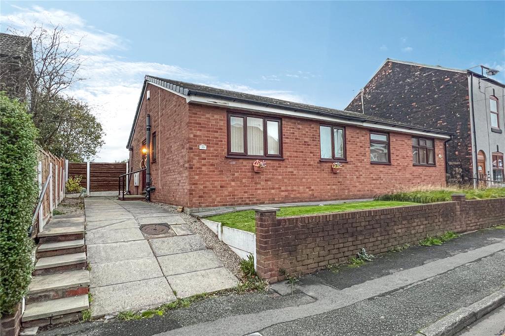 Pole Lane, Failsworth, Manchester, Greater Manchester, M35 2 bed bungalow for sale £180,000