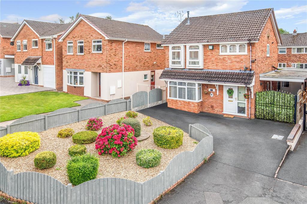 10 Caughley Close, Broseley, Shropshire 3 bed detached house for sale