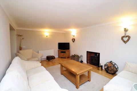 20 Fallowfield Road, Walsall, WS5 3DL