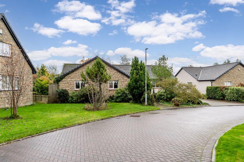8 Merkland Park, Dundonald KA2 9JN 4 bed detached bungalow for sale £