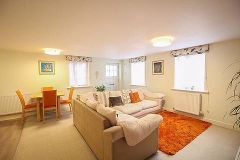 1 bedroom ground floor flat for sale - Lowbridge Walk, Bilston, WV14 6BP
