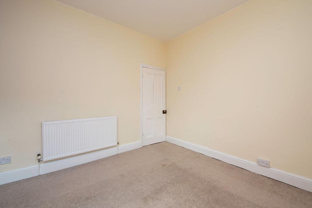 Spring Street, Barnsley, S70 2 bed terraced house £625 pcm (£144 pw)