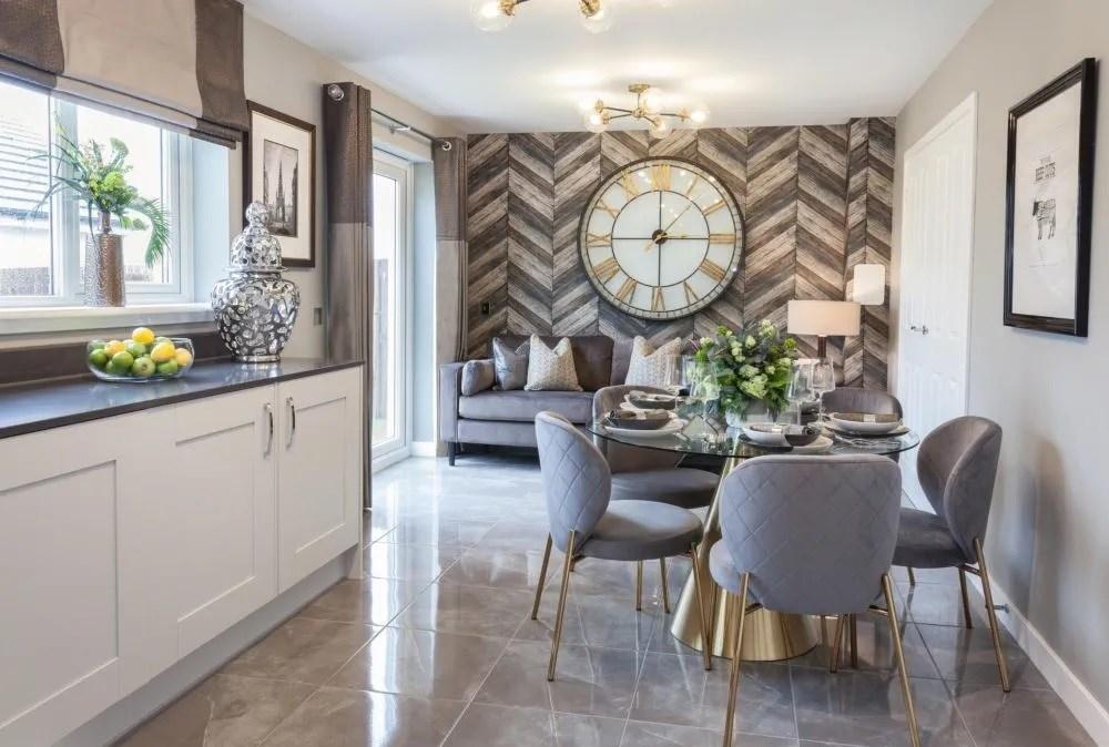 Lapwing Brae, Dunfermline, KY11 4 bed property with land £339,995