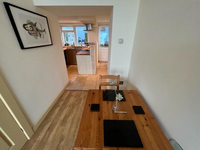 Front Sitting Room (L Shaped)