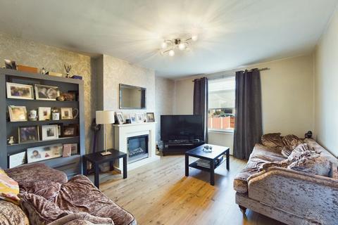 22 Hall Avenue, Aveley, South Ockendon, RM15 4LB
