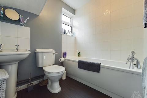 22 Hall Avenue, Aveley, South Ockendon, RM15 4LB