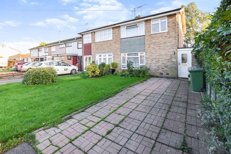 Southend Road, StanfordLeHope 3 bed semidetached house £325,000