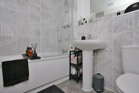 35 Bluebell Lane, Didcot, OX11 6GT