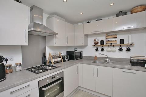 35 Bluebell Lane, Didcot, OX11 6GT