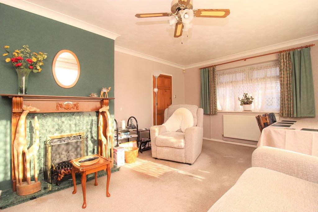 Grange Road, Herne Bay, CT6 2 bed detached bungalow £349,500