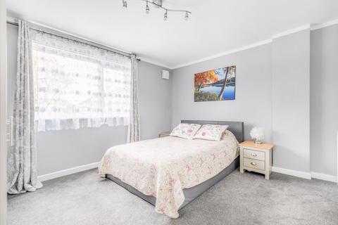 1 bedroom flat for sale - Chartwell Place, Sutton