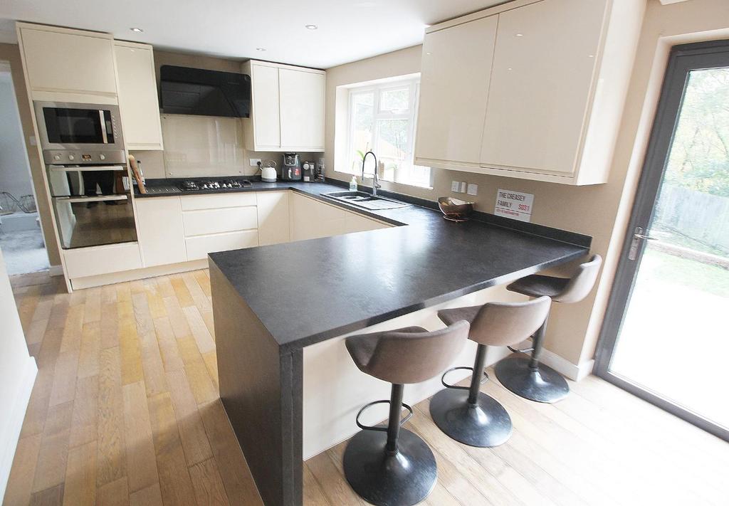 Kitchen 2-crop.JPG