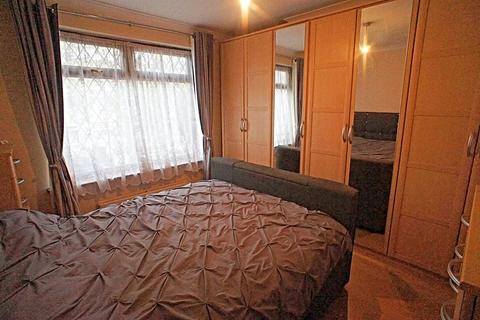 37 Burnham Road, London, E4 8PD